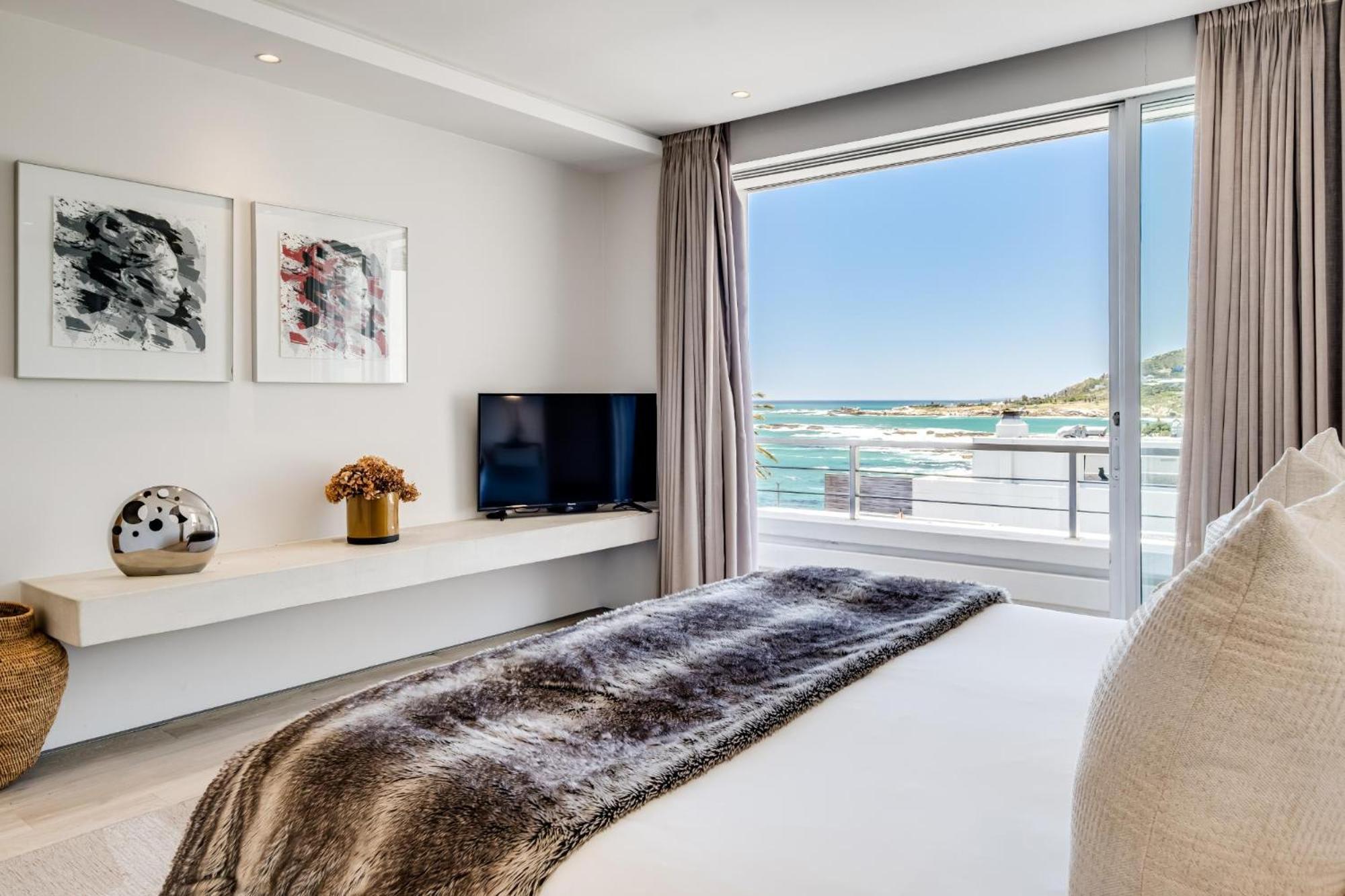 Apartment Sapphire Tide Penthouse